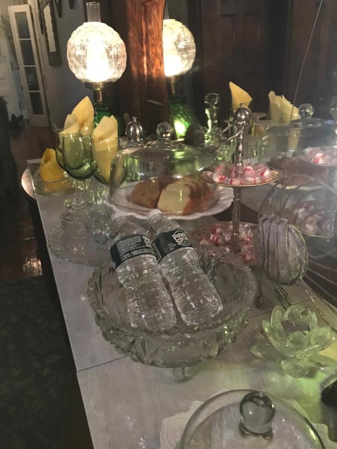 קינגסטון Bel'S Inn Bed And Breakfast מראה חיצוני תמונה
